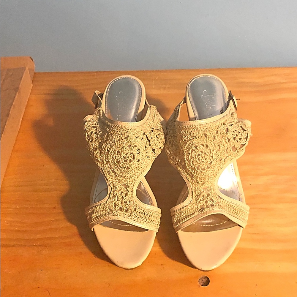 Beige/cream crochet designed open toe heels